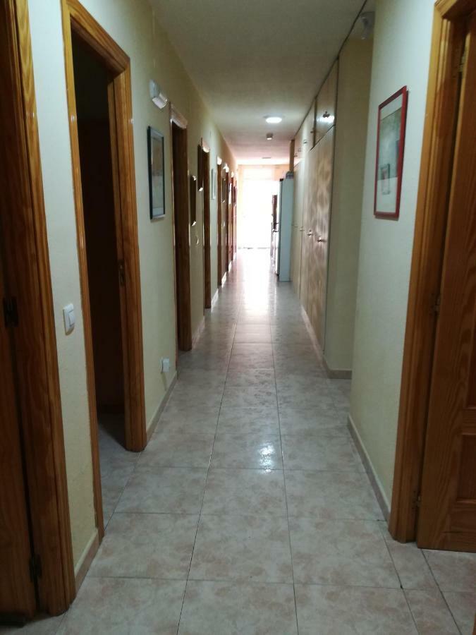 Hostal Brunete Buitenkant foto