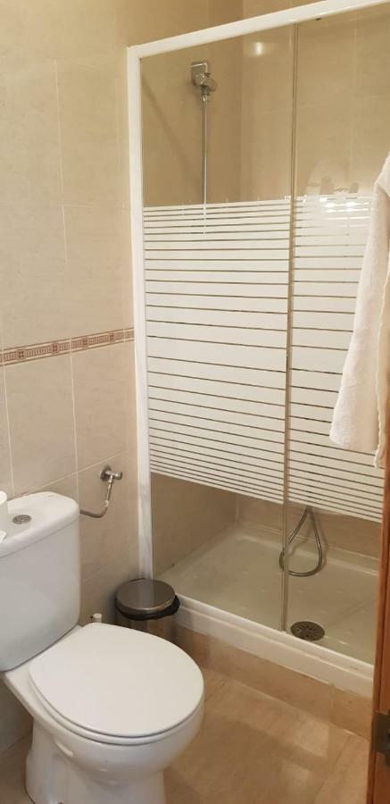 Hostal Brunete Buitenkant foto